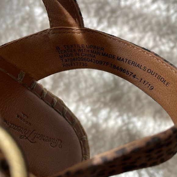 Universal Thread Espadrilles - Picture 5 of 7